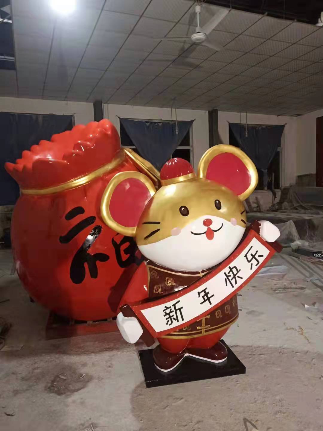 安庆雕塑厂告诉您城市景观雕塑可以起到什么作用