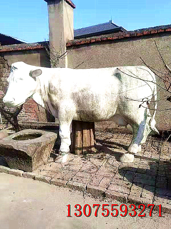 玻璃钢牛雕塑