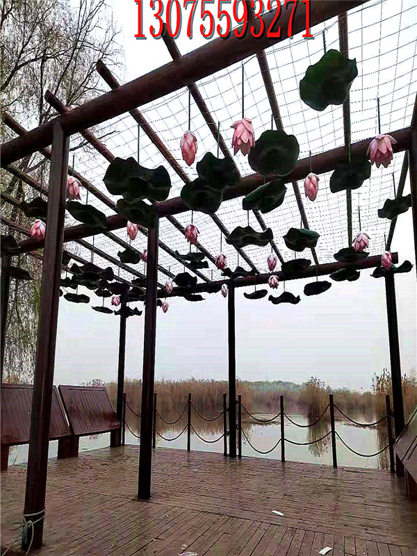 玻璃钢荷花雕塑